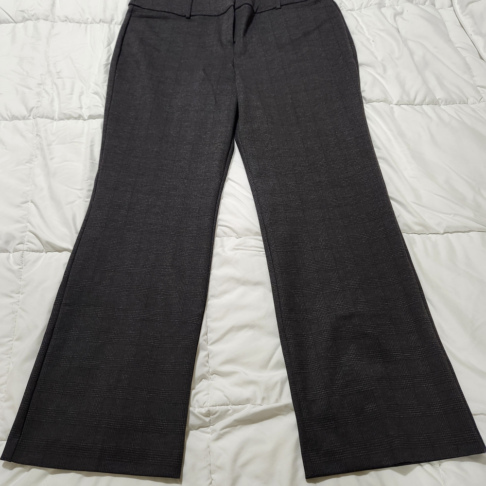 Like New Straight Leg Trouser.